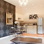 Boutique - Self Contained Apartment *