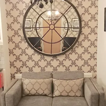 Boutique - Self Contained Apartment *