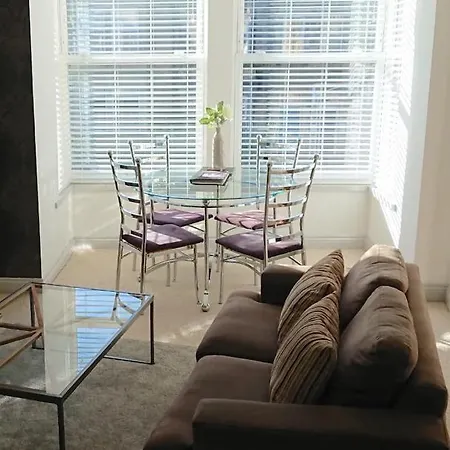 Boutique - Self Contained Lägenhet *