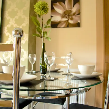 Boutique - Self Contained